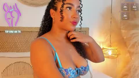 cloe_25 online show from September 30, 2:39 am