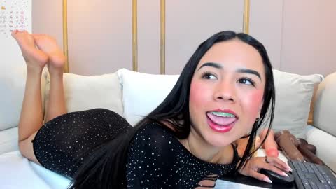 Cloe online show from February 6, 12:37 pm