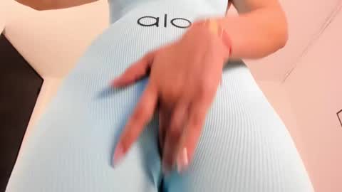 cloe online show from January 20, 10:59 pm