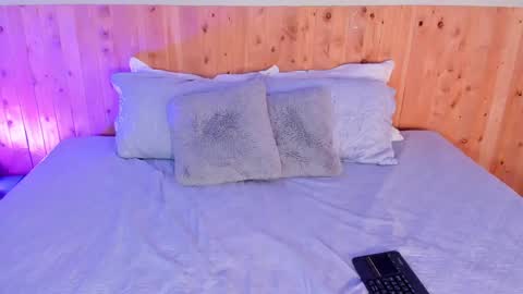 Chloe Smith online show from November 21, 1:13 pm