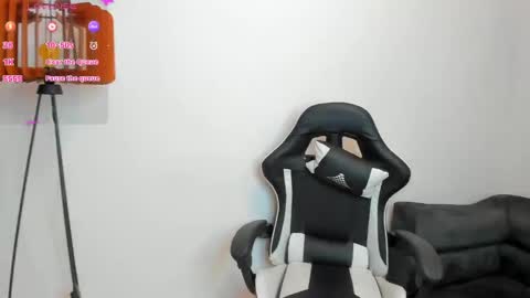 Cloe online show from March 11, 12:17 pm