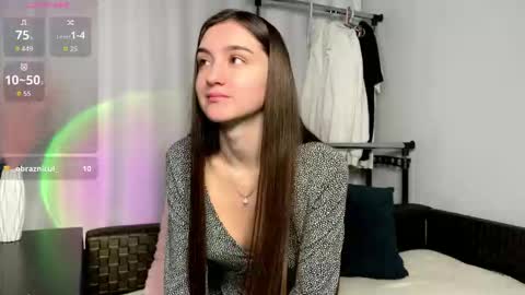 Kelly online show from December 3, 5:32 am