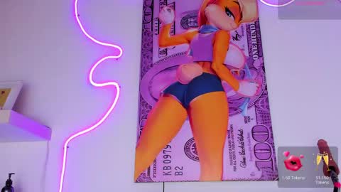 cmila0713 online show from April 15, 1:39 am