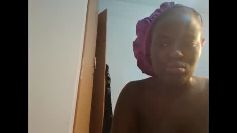 coco vixen9 online show from September 29, 9:31 pm