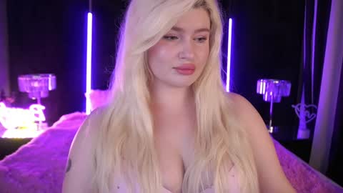 onlyfans amyleyy online show from December 8, 7:47 am