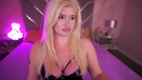 onlyfans amyleyy online show from March 11, 7:14 am