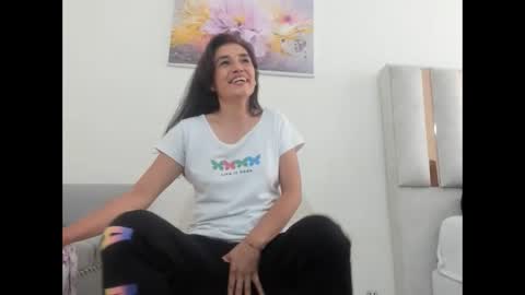 conie28  online show from January 12, 6:15 pm