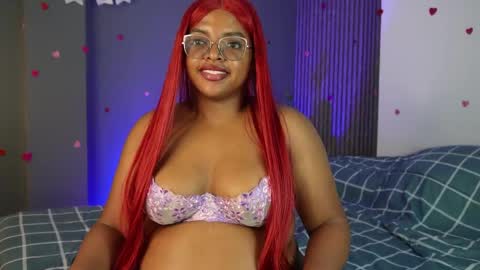 conielaurenth online show from February 22, 11:43 pm