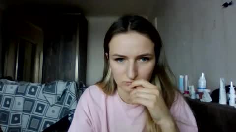 cora_fora online show from January 13, 11:25 am