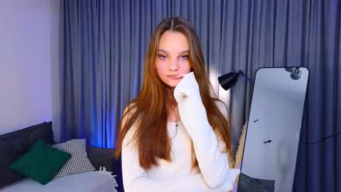 Lia online show from November 12, 3:43 pm