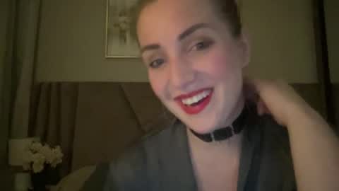 cosmo_blondiee online show from September 25, 8:17 pm