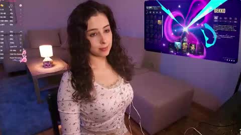 Luna online show from March 29, 5:23 pm