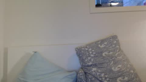 Courtney online show from December 10, 8:08 am