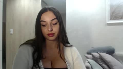 Courtney online show from October 3, 3:17 pm