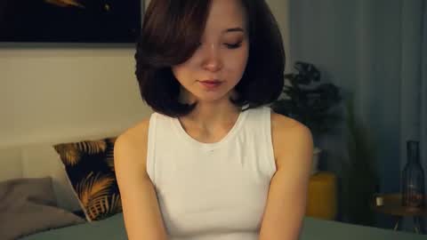 Yui online show from February 18, 7:21 am