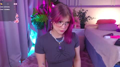 Sonya online show from December 12, 11:25 pm