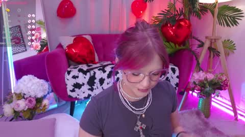 Sonya online show from February 6, 2:48 pm