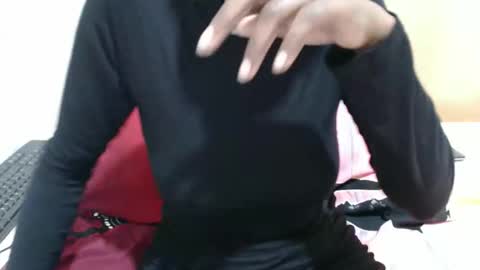 Ebonie online show from October 17, 5:21 am