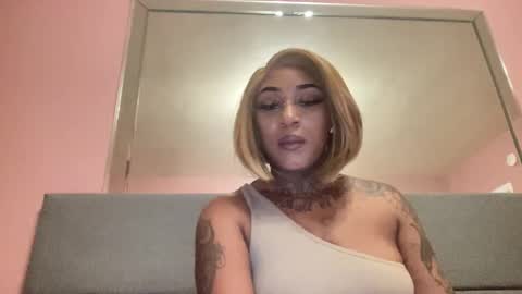 PHANTOMTARGARYENXXX online show from February 4, 8:13 am