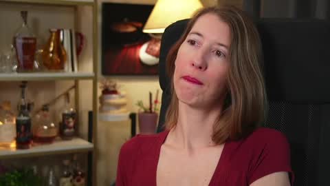 Quinn de la Creme online show from October 7, 5:50 pm