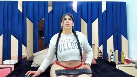 Criistaal   online show from January 31, 4:36 am