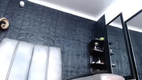 Hanna  online show from November 21, 9:55 am