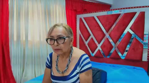 cristalmature online show from June 3, 2:33 pm