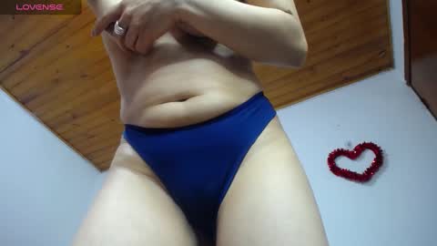 cristina online show from February 3, 8:57 pm