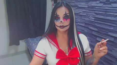 cruela_deviil online show from October 20, 10:46 pm