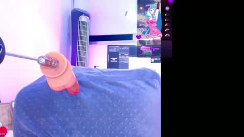 Mia online show from July 24, 12:08 am