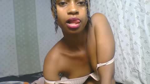 crush069 online show from October 5, 7:19 pm