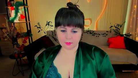 Anna online show from May 14, 8:25 pm