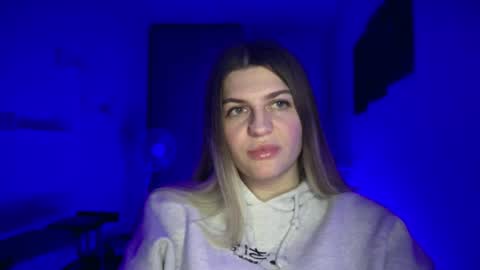 crystalblush01 online show from April 5, 7:57 pm