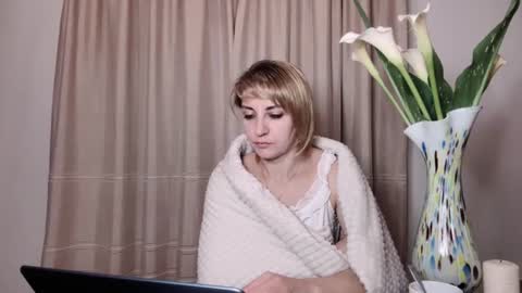 Mary online show from July 20, 8:31 pm