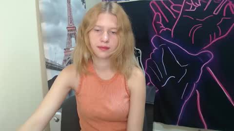 Stella online show from September 23, 6:33 am