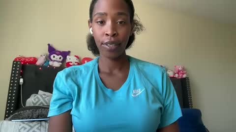 cum2charmxx online show from September 24, 8:30 pm