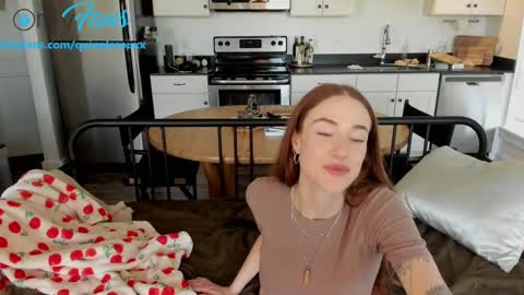 Quinn online show from October 2, 6:46 pm