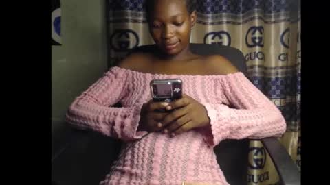 cumebony_petit online show from October 14, 12:46 am