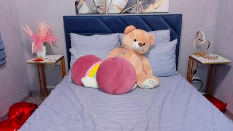 Sammy online show from April 3, 1:36 am