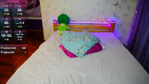 Kat online show from December 23, 12:03 am