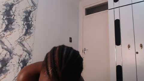 curvyj255 online show from July 22, 10:00 pm