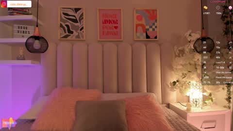 Amber  online show from December 1, 3:10 am