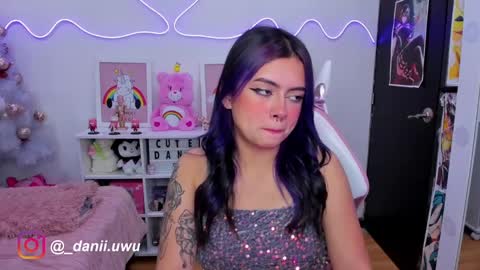 Dani  online show from December 31, 11:09 am