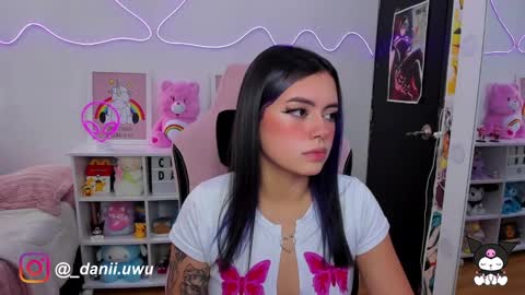 Dani  online show from March 5, 6:12 pm