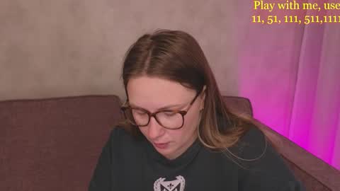 Everyday stream in the same time online show from October 17, 2:15 am