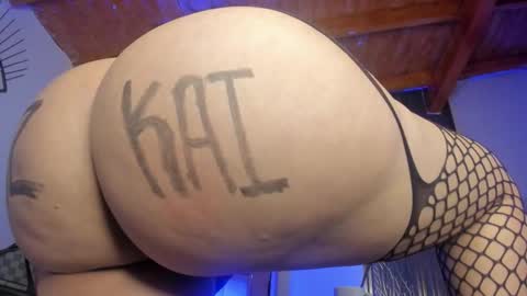 Stacy online show from January 8, 6:01 pm