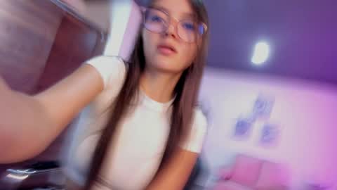 Bella Fox online show from April 11, 2:21 pm