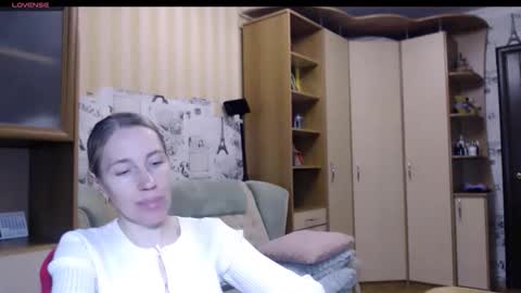 cute_lion_ online show from December 2, 6:54 pm