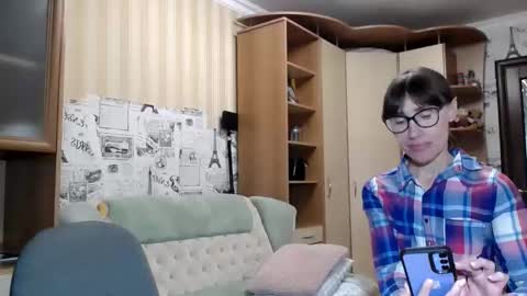 cute_lion_ online show from May 30, 11:41 am