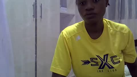 cute_savanna online show from December 31, 2:08 am